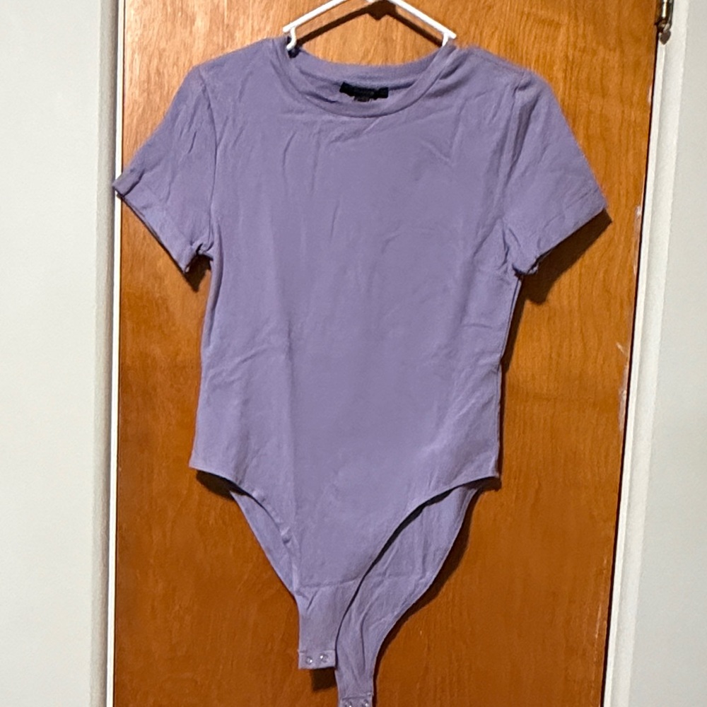 Forever 21 Lavender Short Sleeve Top